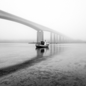 Boat under the Orwell Bridge